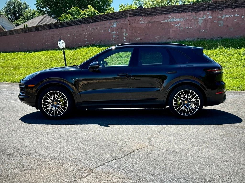 2019 Porsche Cayenne E-Hybrid Base