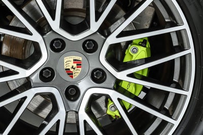 2019 Porsche Cayenne E-Hybrid Base