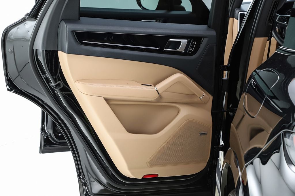 2019 Porsche Cayenne E-Hybrid Base