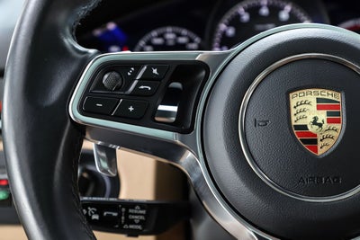 2019 Porsche Cayenne E-Hybrid Base