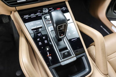 2019 Porsche Cayenne E-Hybrid Base