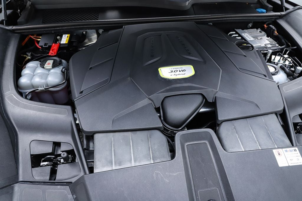 2019 Porsche Cayenne E-Hybrid Base