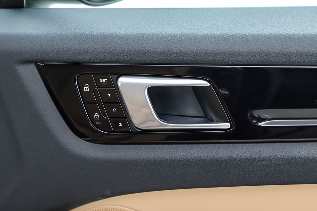 2019 Porsche Cayenne E-Hybrid Base