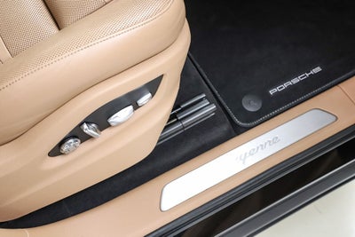 2019 Porsche Cayenne E-Hybrid Base