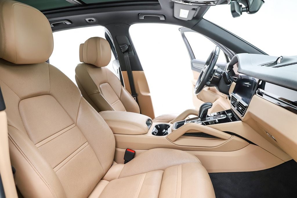 2019 Porsche Cayenne E-Hybrid Base