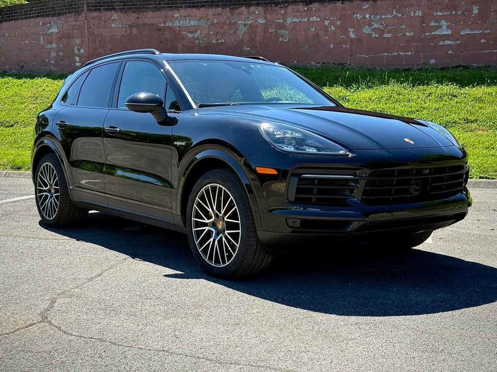 2019 Porsche Cayenne E-Hybrid Base