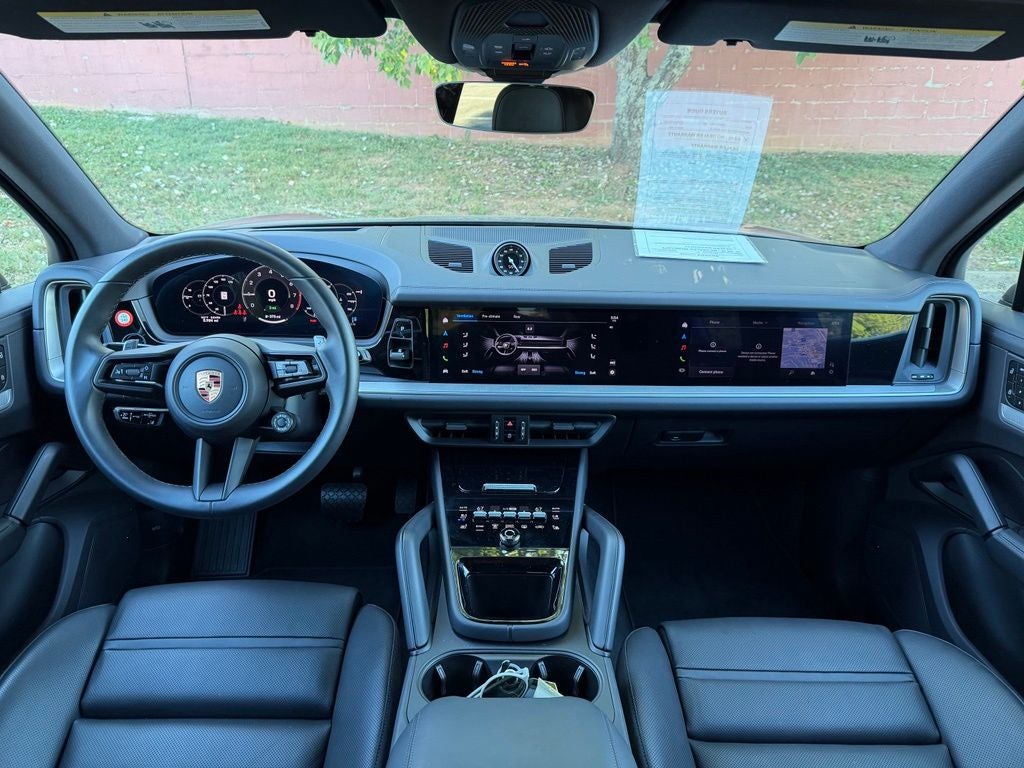 2026 Porsche Cayenne E-Hybrid Base
