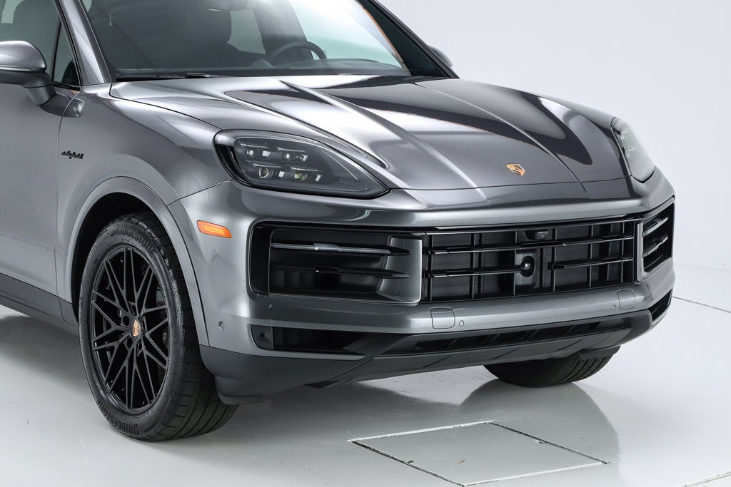 2026 Porsche Cayenne E-Hybrid Base
