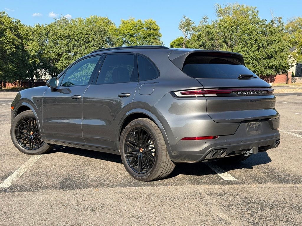 2026 Porsche Cayenne E-Hybrid Base