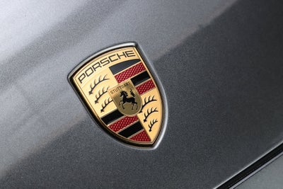 2026 Porsche Cayenne E-Hybrid Base