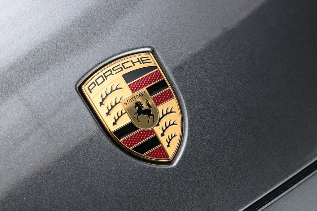 2026 Porsche Cayenne E-Hybrid Base