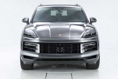 2026 Porsche Cayenne E-Hybrid Base
