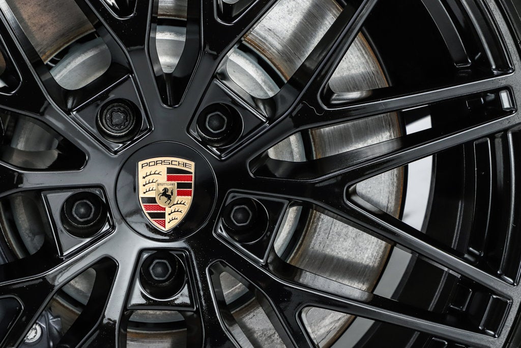 2026 Porsche Cayenne E-Hybrid Base