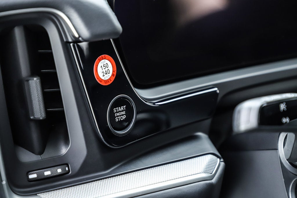 2026 Porsche Cayenne E-Hybrid Base