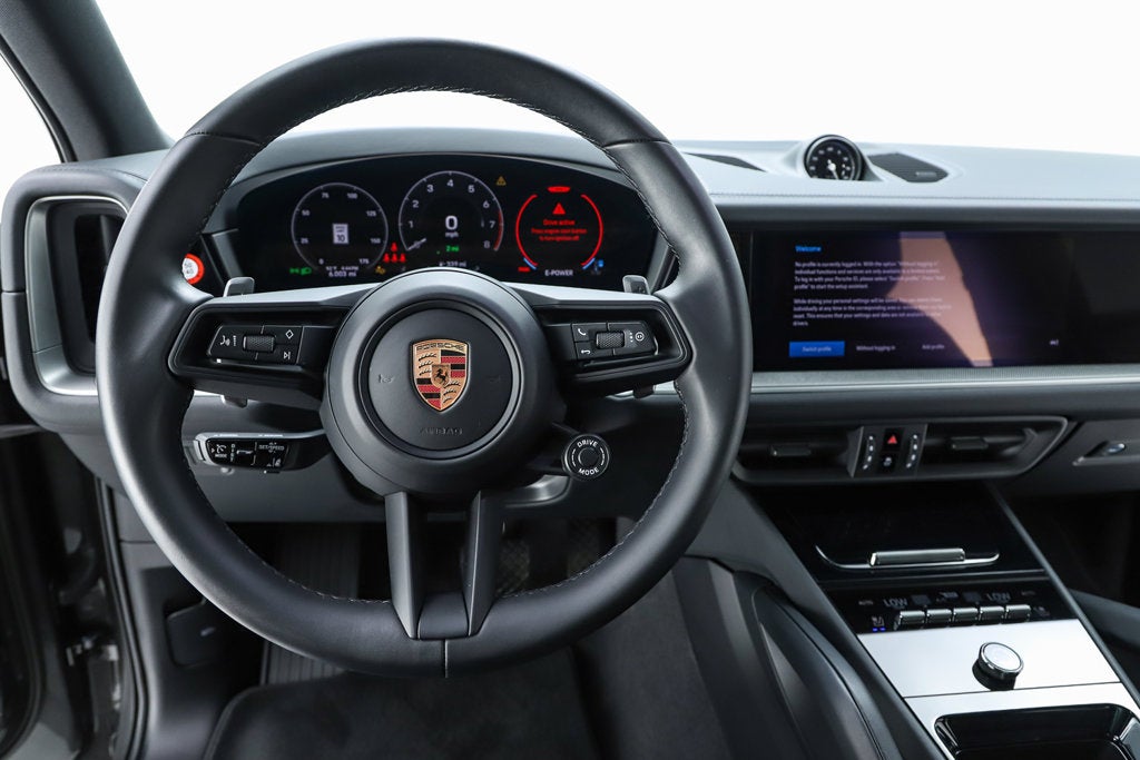 2026 Porsche Cayenne E-Hybrid Base