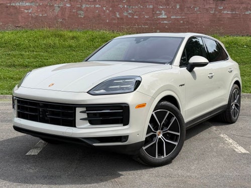 2026 Porsche Cayenne E-Hybrid Base