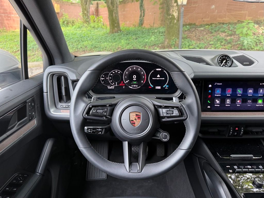 2026 Porsche Cayenne E-Hybrid Base