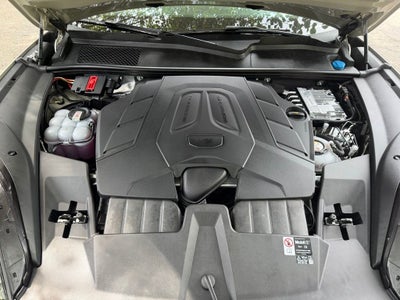 2026 Porsche Cayenne E-Hybrid Base