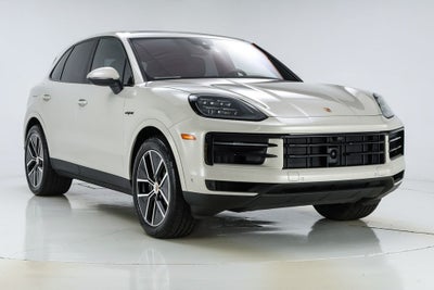2026 Porsche Cayenne E-Hybrid Base