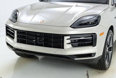 2026 Porsche Cayenne E-Hybrid Base