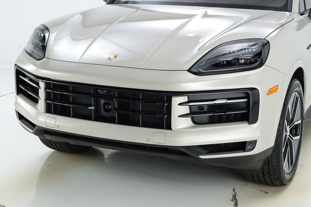 2026 Porsche Cayenne E-Hybrid Base