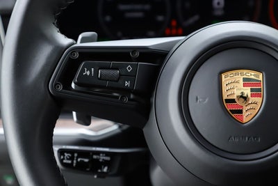 2026 Porsche Cayenne E-Hybrid Base