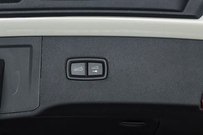 2026 Porsche Cayenne E-Hybrid Base