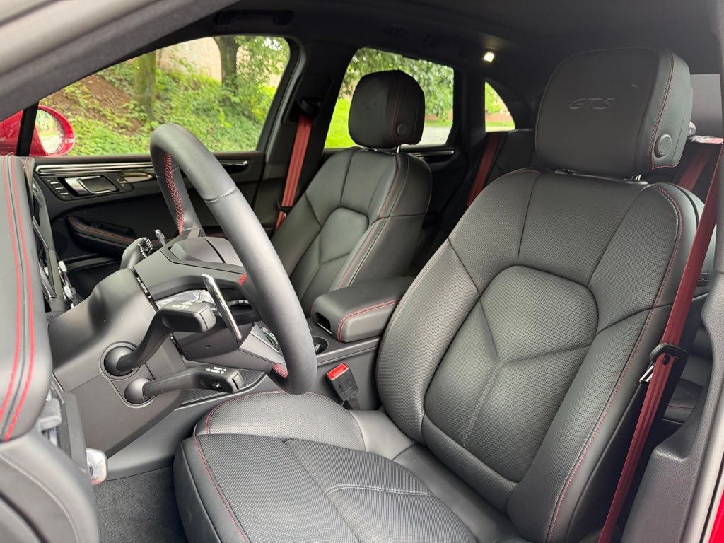 2026 Porsche Macan GTS