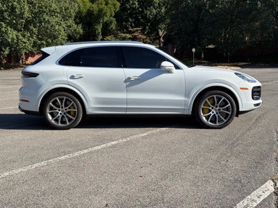 2019 Porsche Cayenne Turbo
