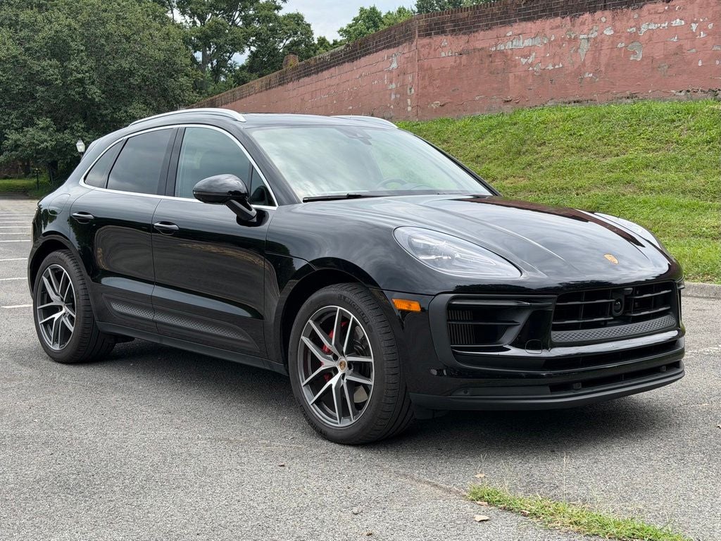 2023 Porsche Macan S