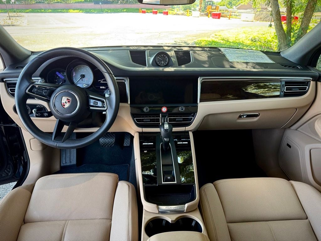 2025 Porsche Macan S