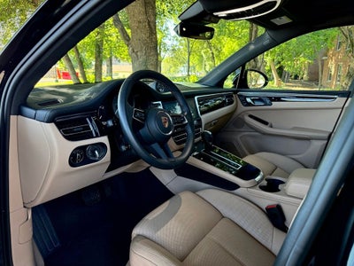 2025 Porsche Macan S