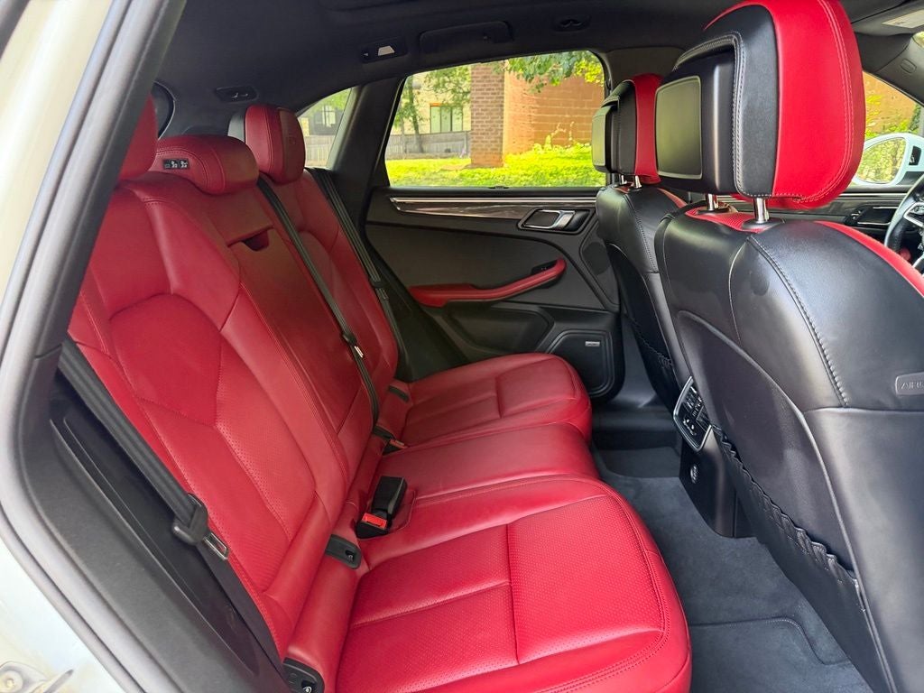 2018 Porsche Macan GTS