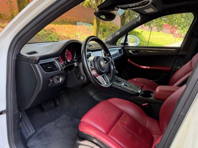 2018 Porsche Macan GTS