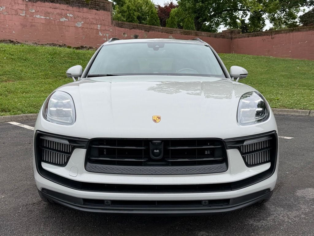 2025 Porsche Macan S