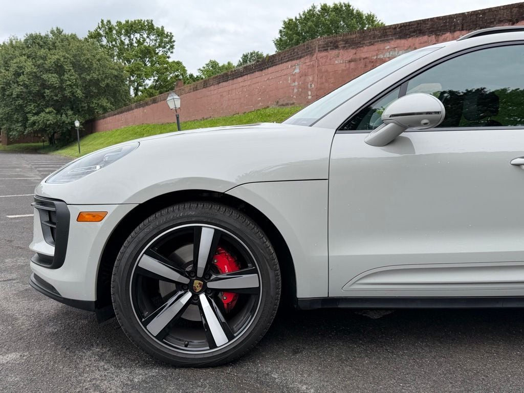 2025 Porsche Macan S