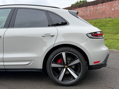 2025 Porsche Macan S
