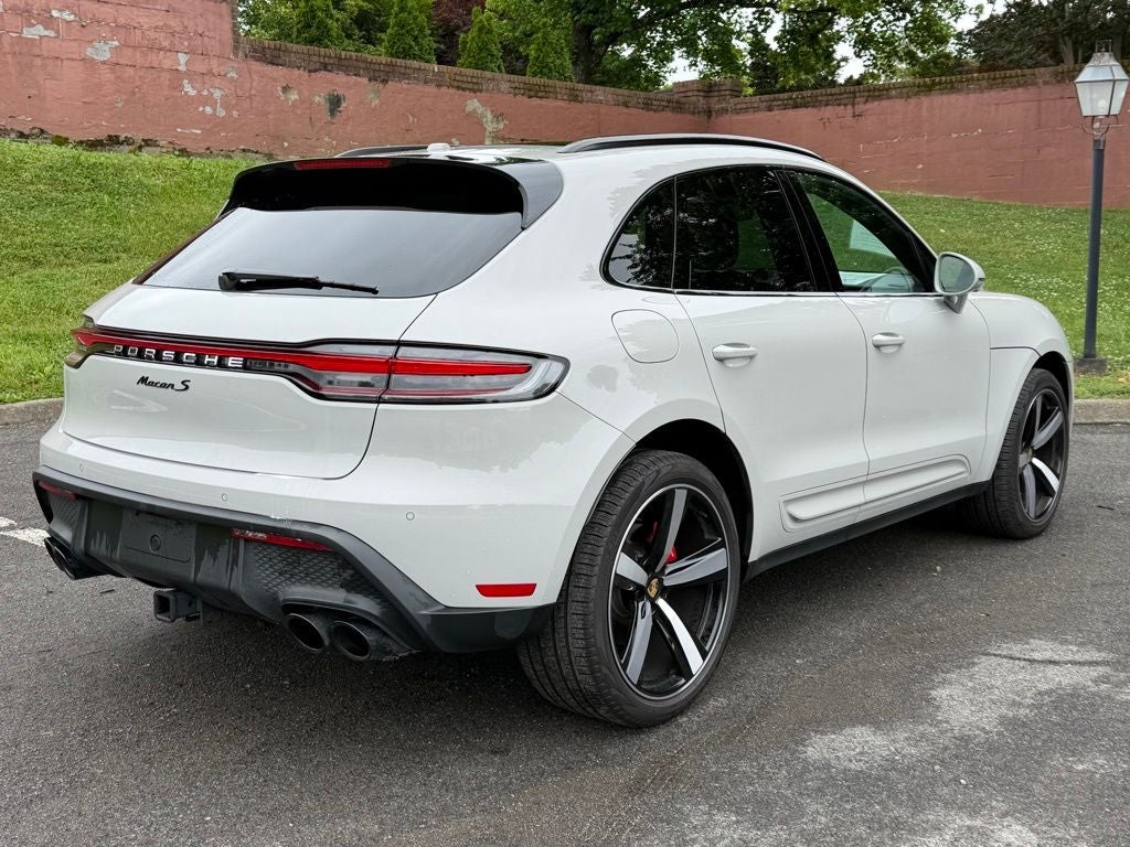 2025 Porsche Macan S