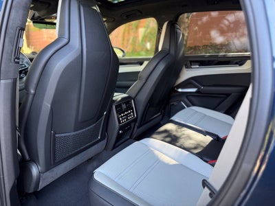 2026 Porsche Cayenne GTS