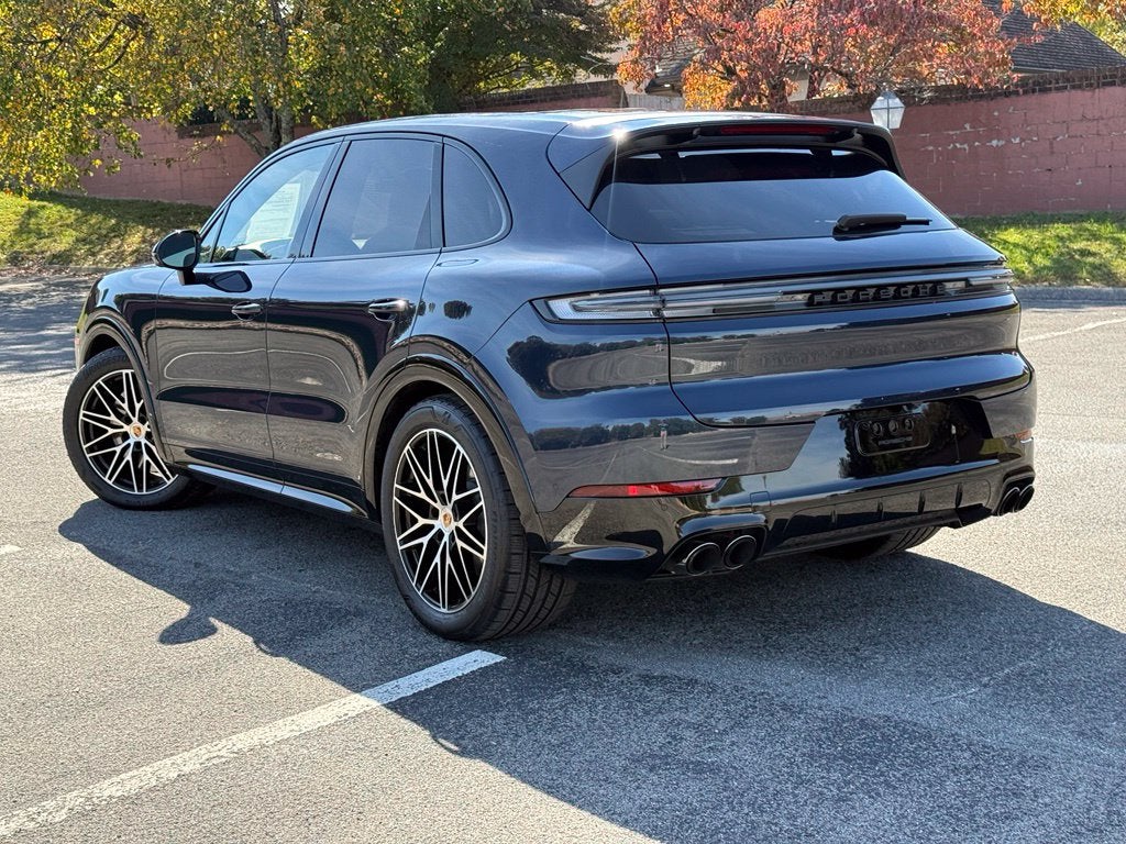 2026 Porsche Cayenne GTS