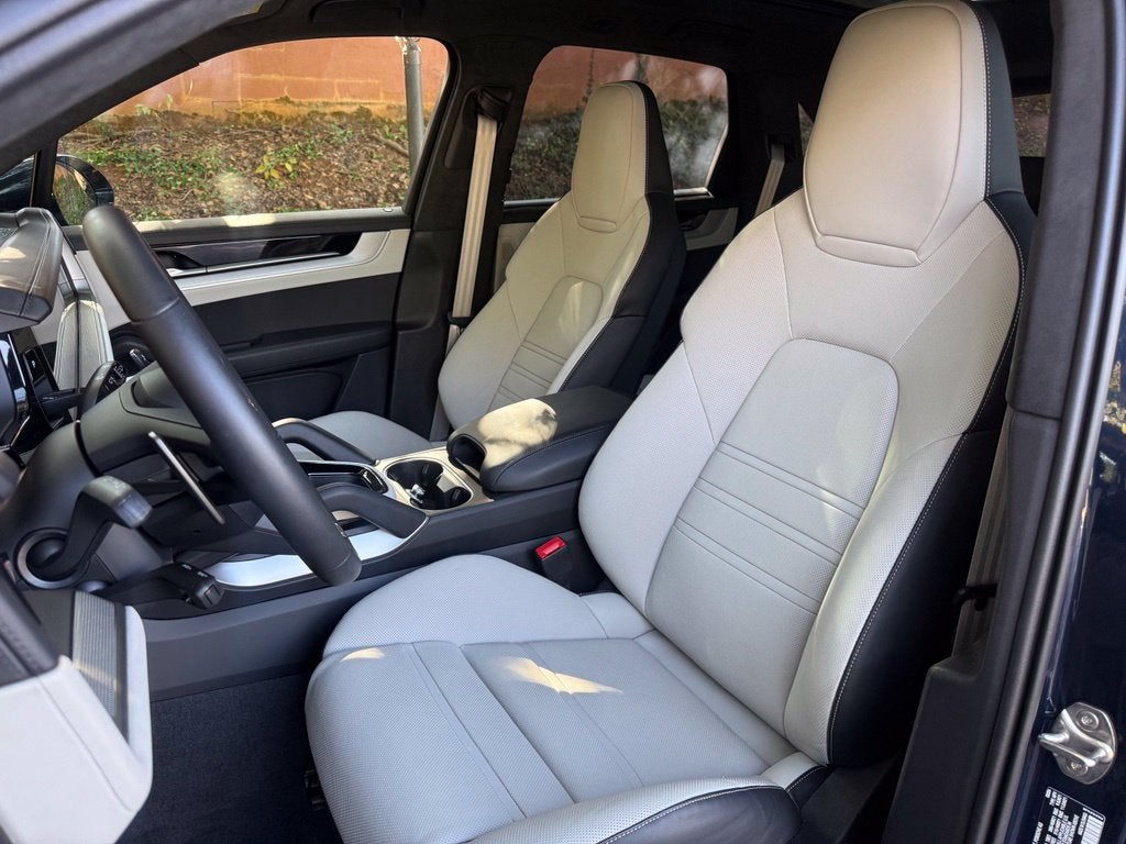 2026 Porsche Cayenne GTS