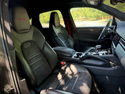 2021 Porsche Cayenne GTS