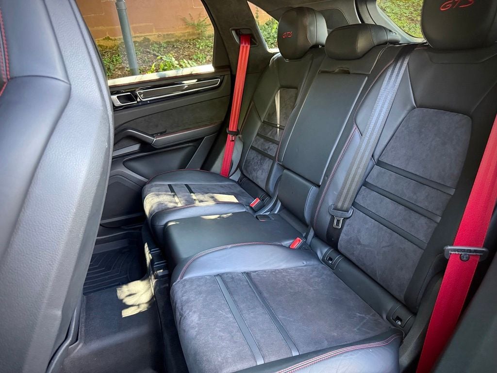 2021 Porsche Cayenne GTS