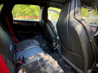 2021 Porsche Cayenne GTS