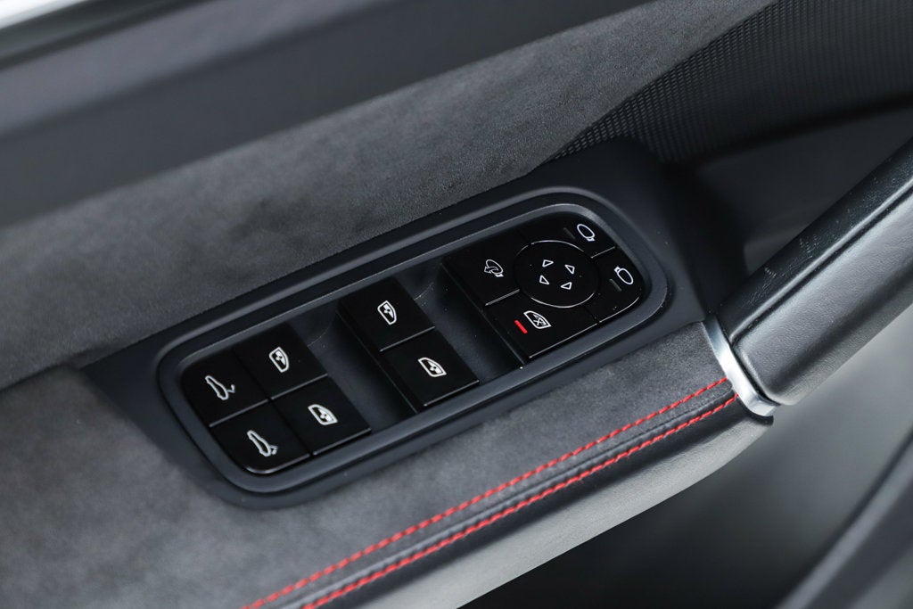 2021 Porsche Cayenne GTS