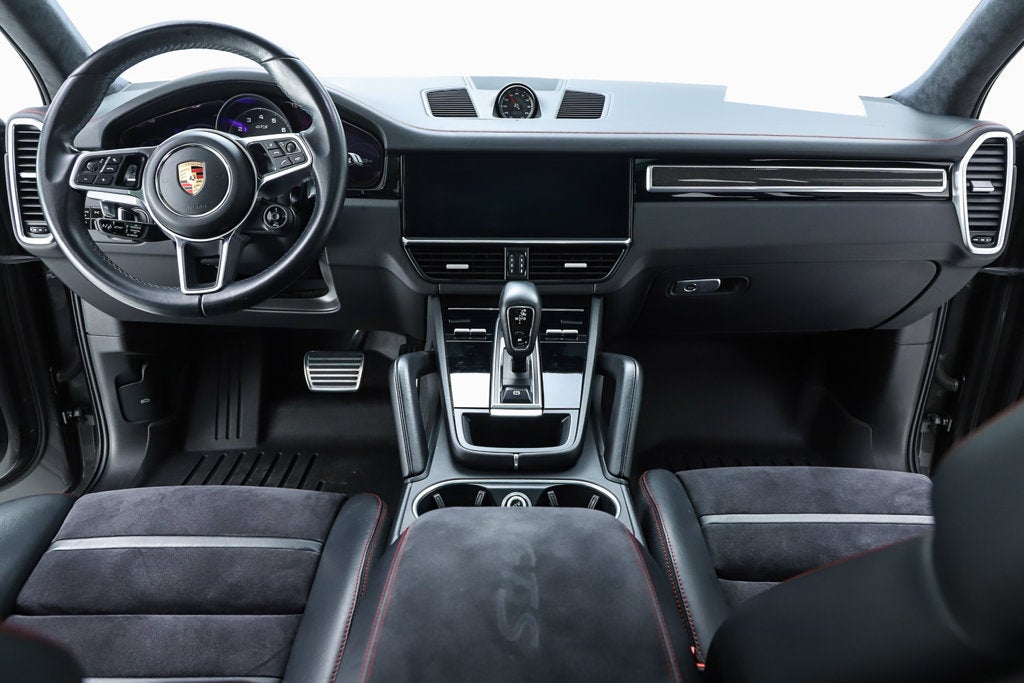 2021 Porsche Cayenne GTS