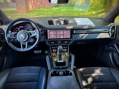 2021 Porsche Cayenne GTS