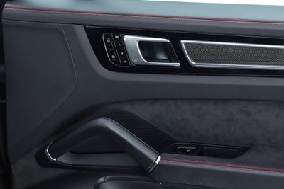 2021 Porsche Cayenne GTS