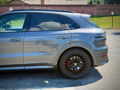 2021 Porsche Cayenne GTS