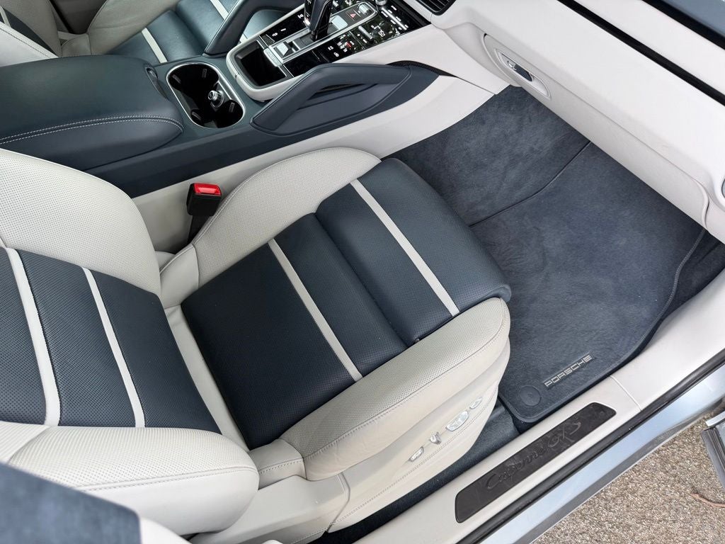 2021 Porsche Cayenne GTS